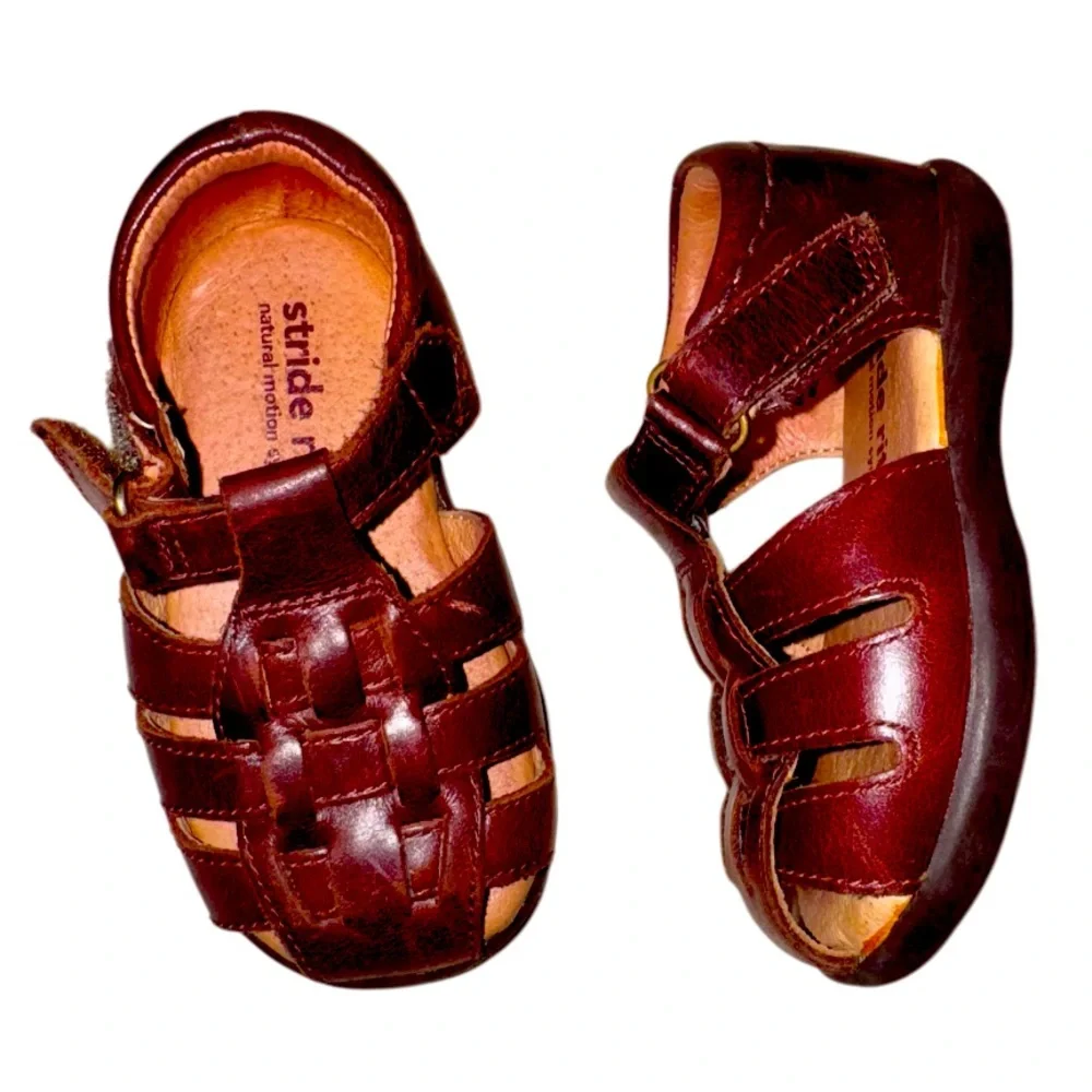 STRIDE RITE baby Guppy Lea  fisherman sandals boys shoes size 5.5 wide